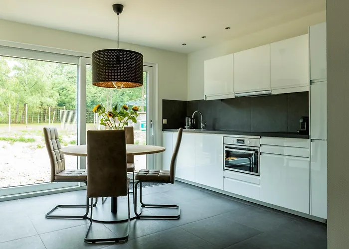 Luxe Vakantiebungalow Casa Cranenweyer Kerkrade